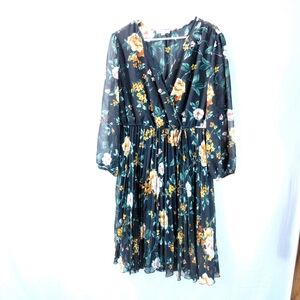 Elegant Floral Long Sleeve Dress